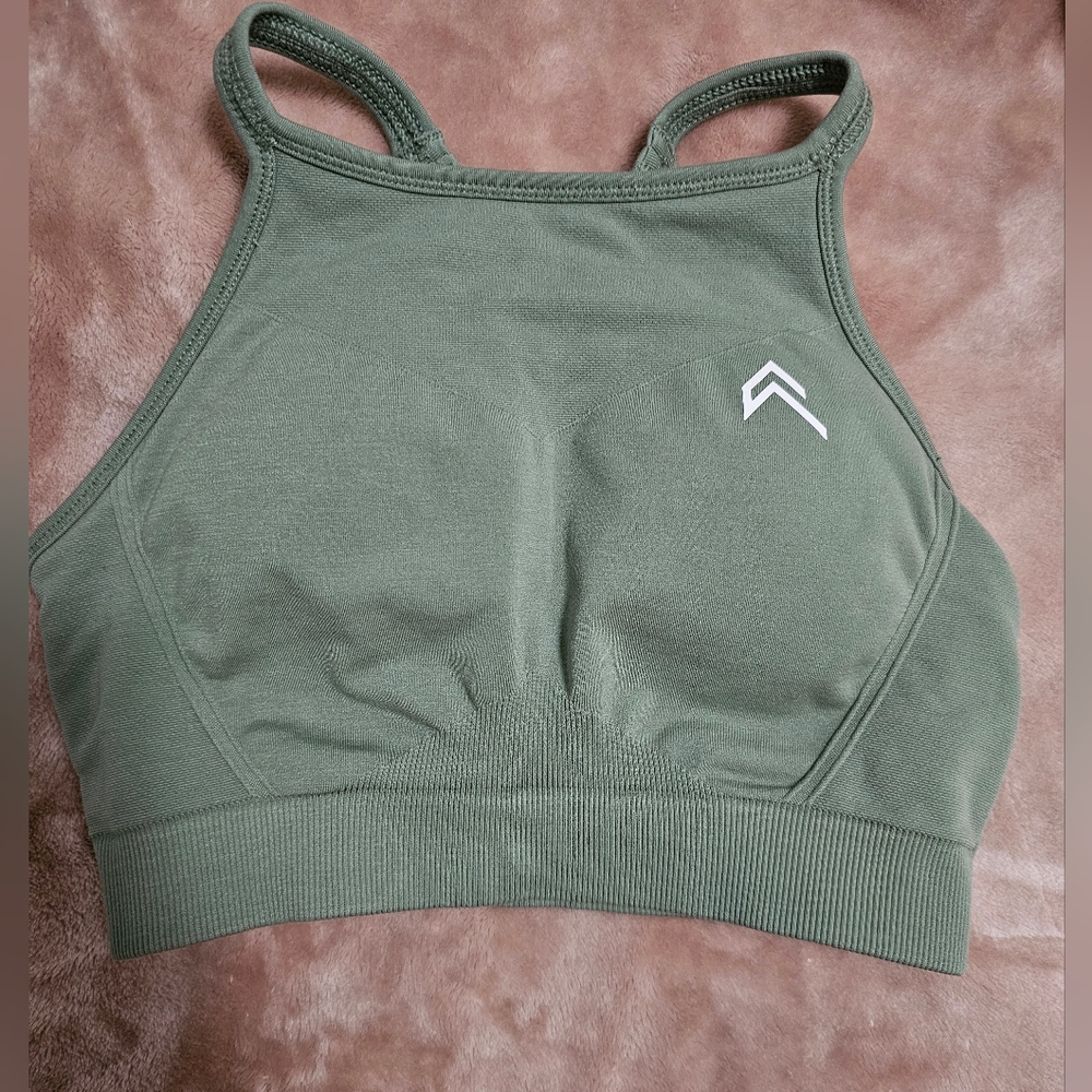 Oner Active- Effortless Seamless High Neck Bralette - Sage - SMALL
